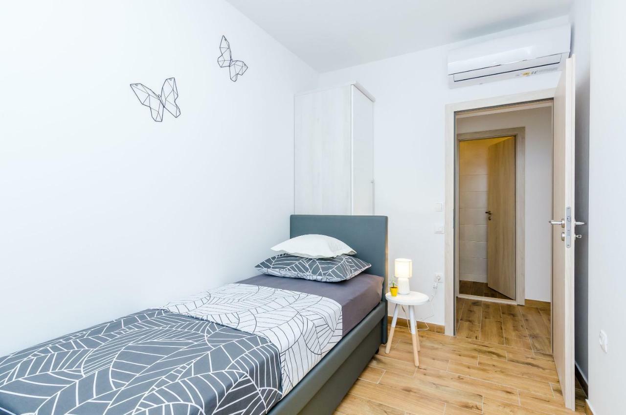 Apartment Moon River Mokošica Esterno foto